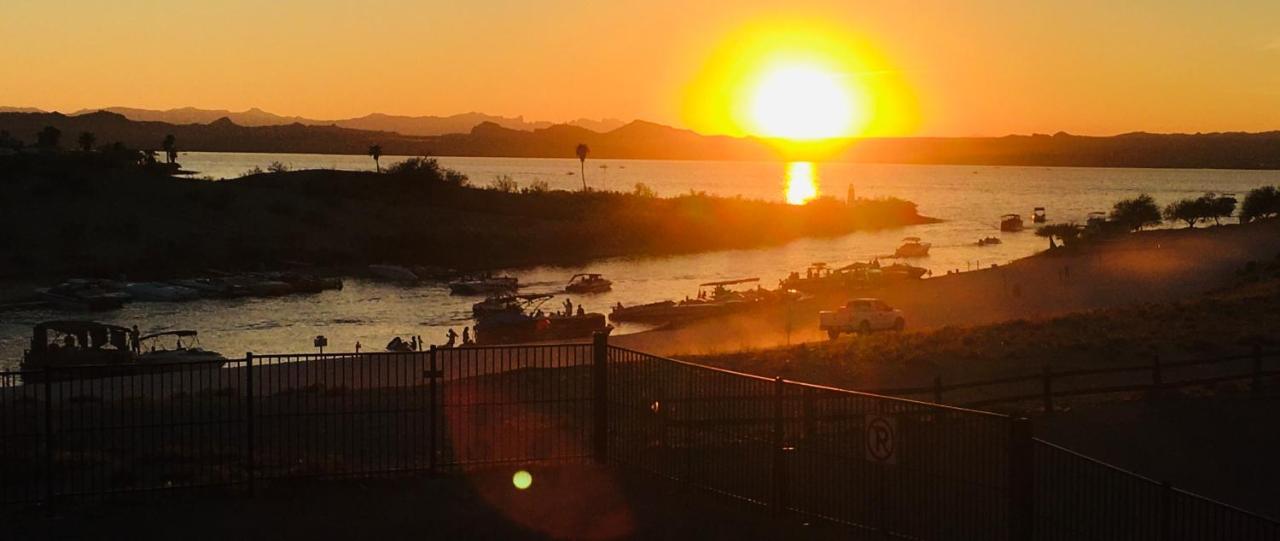 Sway Hotel Lake Havasu City Exteriör bild