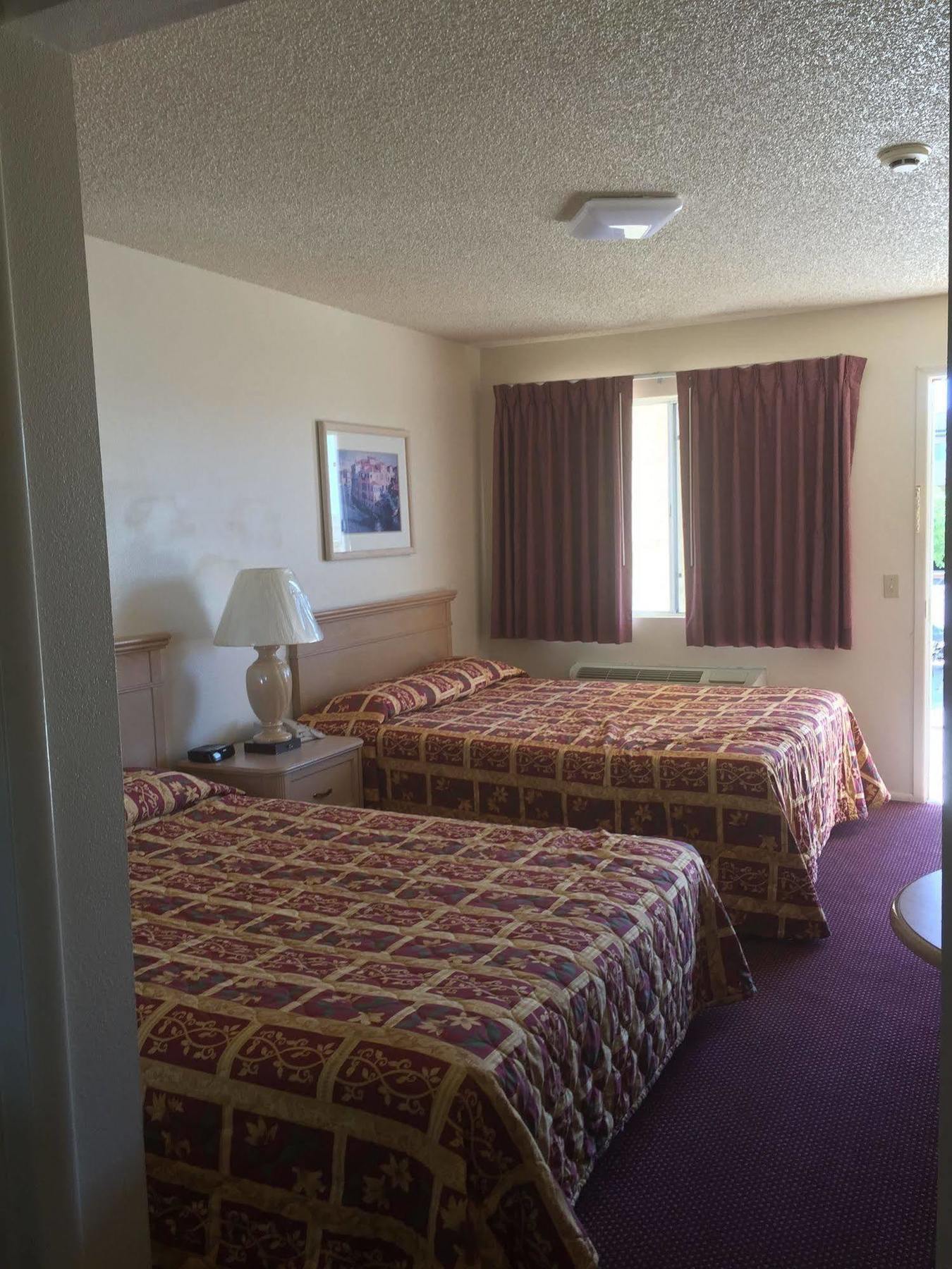 Sway Hotel Lake Havasu City Exteriör bild